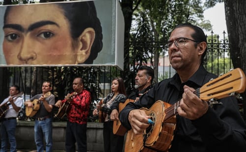 Al ritmo de "Las Golondrinas", despiden a la Colección Gelman en el Museo de Arte Moderno