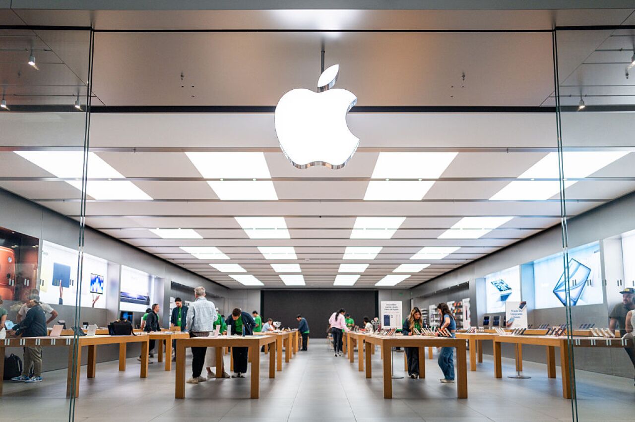 Apple presenta demanda contra OpenAI por supuesto robo de secretos empresariales