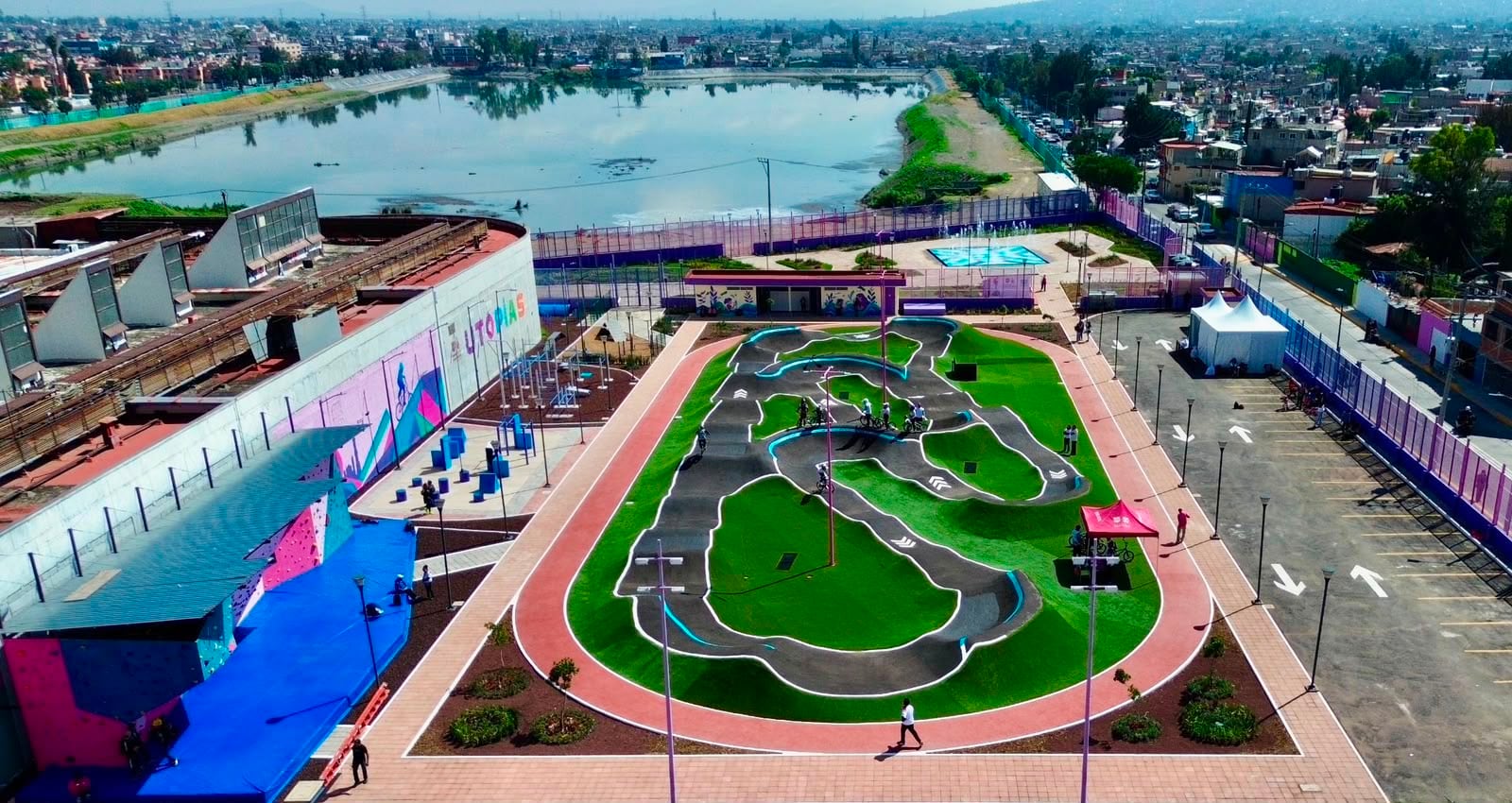 Clara Brugada inaugura la Utopía Acatitla: Inversión de 119 MDP beneficiará al oriente de la CDMX