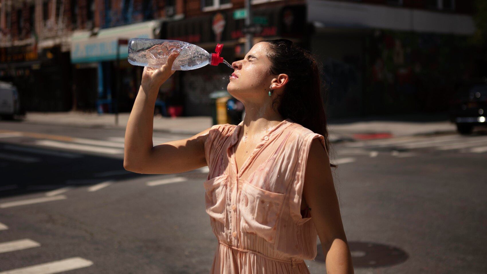 Clima en Nuevo León: Apodaca espera 36 grados... pero San Pedro Garza cielo nublado el jueves 16 de julio