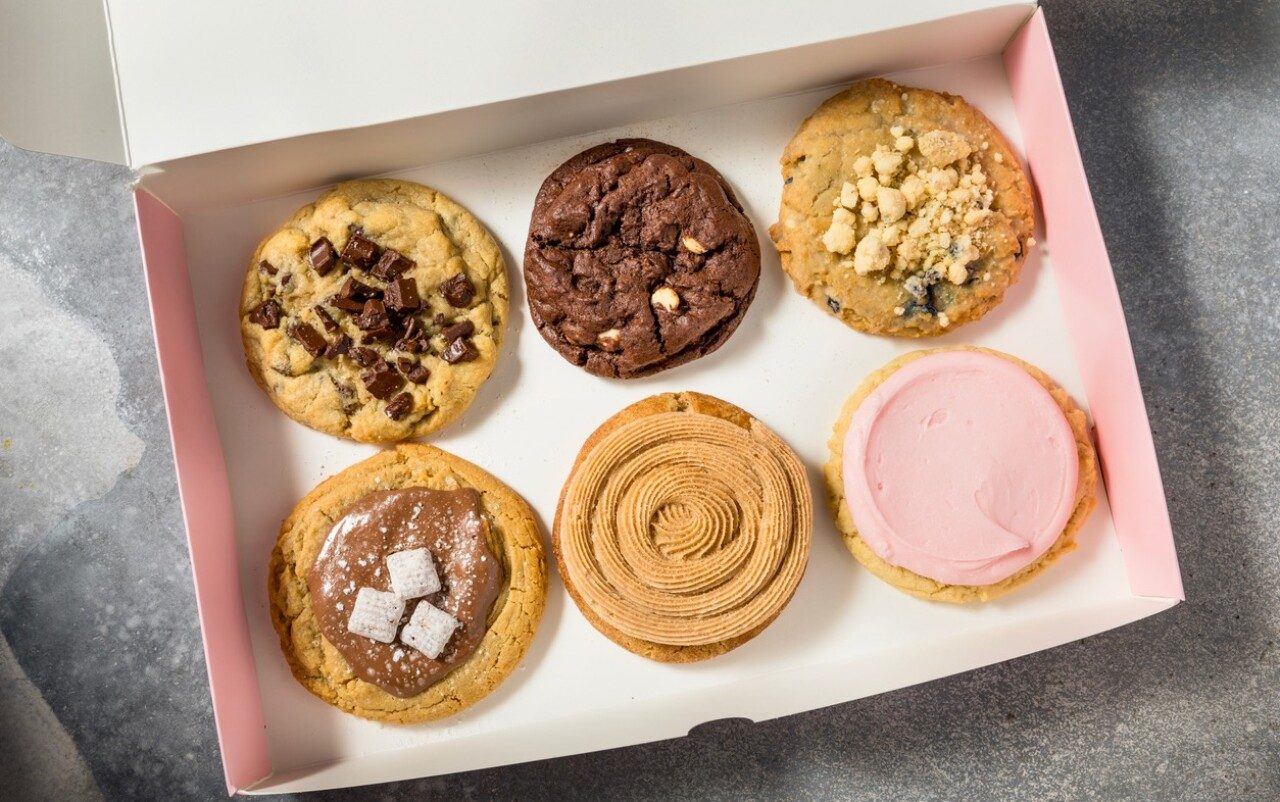 Crumbl arranca operaciones en México: la historia detrás de las galletas virales de TikTok