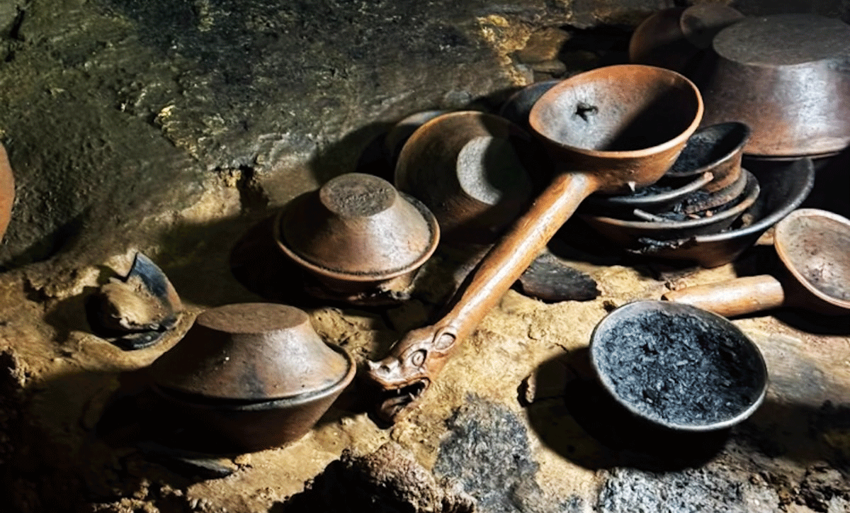 Descubren 179 piezas arqueológicas en una cueva de Chiapas