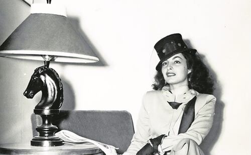 Elsa Aguirre ya daba consejos de amor en 1952: así respondió a una mujer que sufría humillaciones de su novio