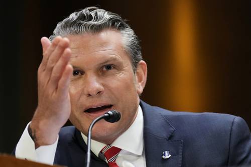 Enrique Galván Ochoa: Dinero