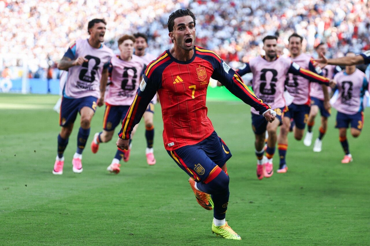 España derrota 1-0 a Argentina y se corona campeón del Mundial 2026