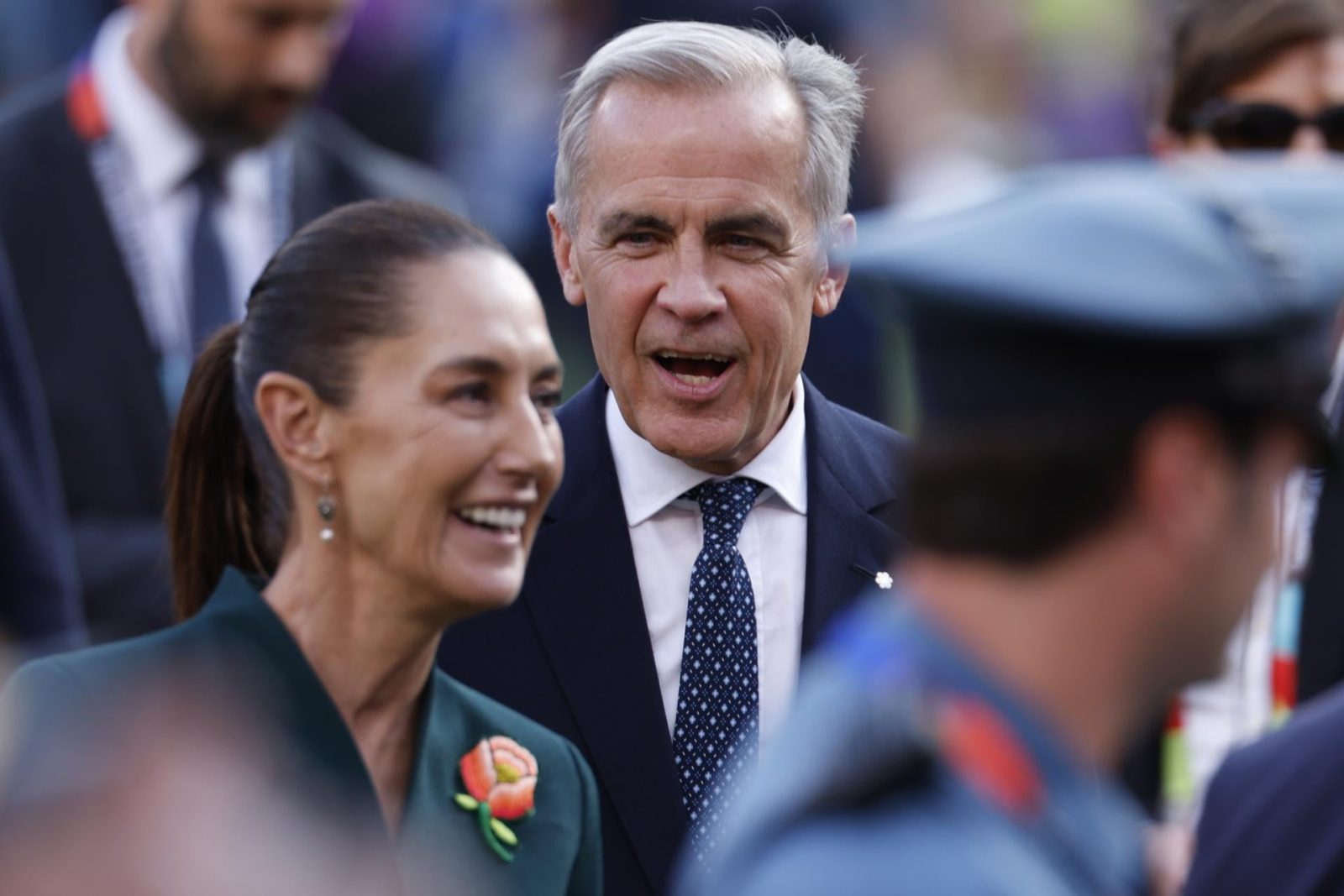 ‘Esto es lo que hacen los amigos’: Mark Carney agradece a Sheinbaum por ayuda con incendios