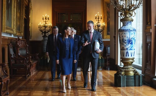 EU renueva arancel de 10%; exenta bienes que cumplen el T-MEC