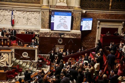 Francia aprueba ley que legaliza la eutanasia y el suicidio asistido; es aplicable a pacientes con enfermedades irreversibles graves