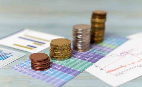 IMEF pide sanear las finanzas públicas; advierte riesgo de bajo crecimiento y mayor deuda en México