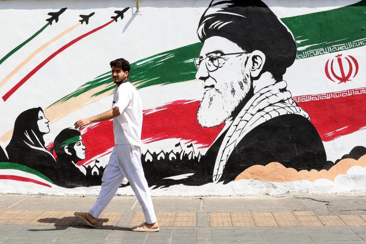 Irán y Estados Unidos suspenden sus ataques y abren espacio para el diálogo