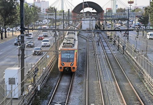 Línea A del Metro reanuda servicio completo tras afectaciones por lluvias; Rubalcava reconoce a personal del STC