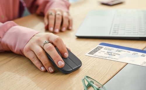 Logitech Mobi Fold: un mouse que cambia de forma y cabe en donde sea