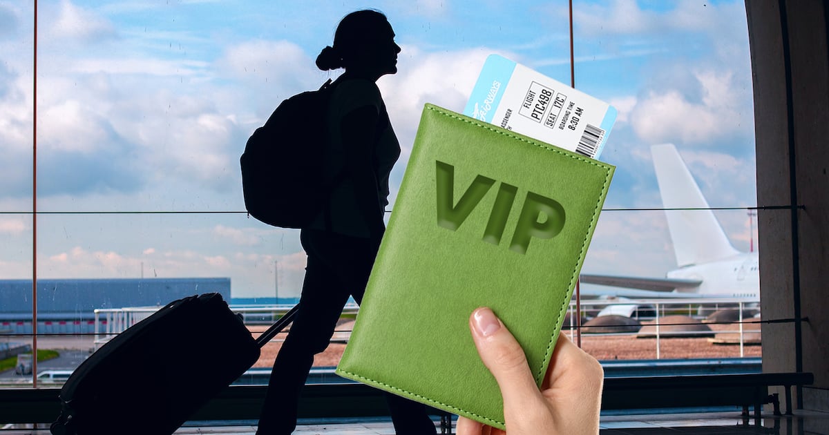 ¿No quieres hacer ‘cola’ en el AICM? ‘Pase VIP’ de fila rápida te costará  20 dólares más