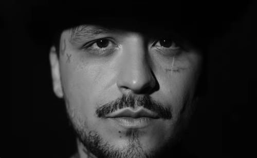 Papá de Christian Nodal niega pleito con el cantante por el registro de su nombre: "No hay problemas de nada"