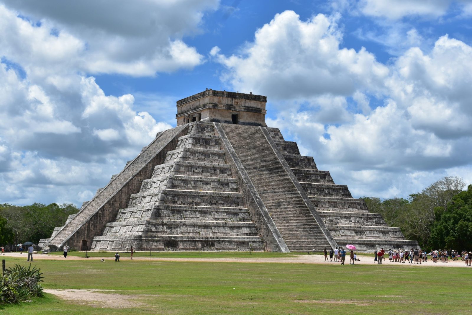 Qué zonas arqueológicas visitar en Yucatán este verano