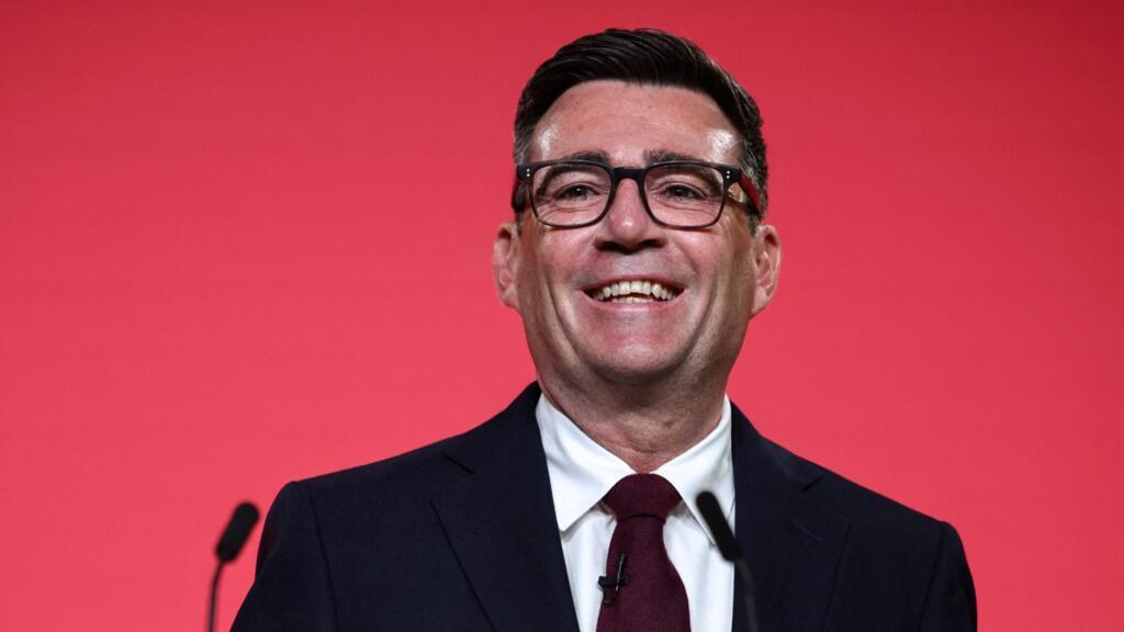 Reino Unido: Andy Burnham es elegido líder del Partido Laborista y  queda a puertas de convertirse en primer ministro