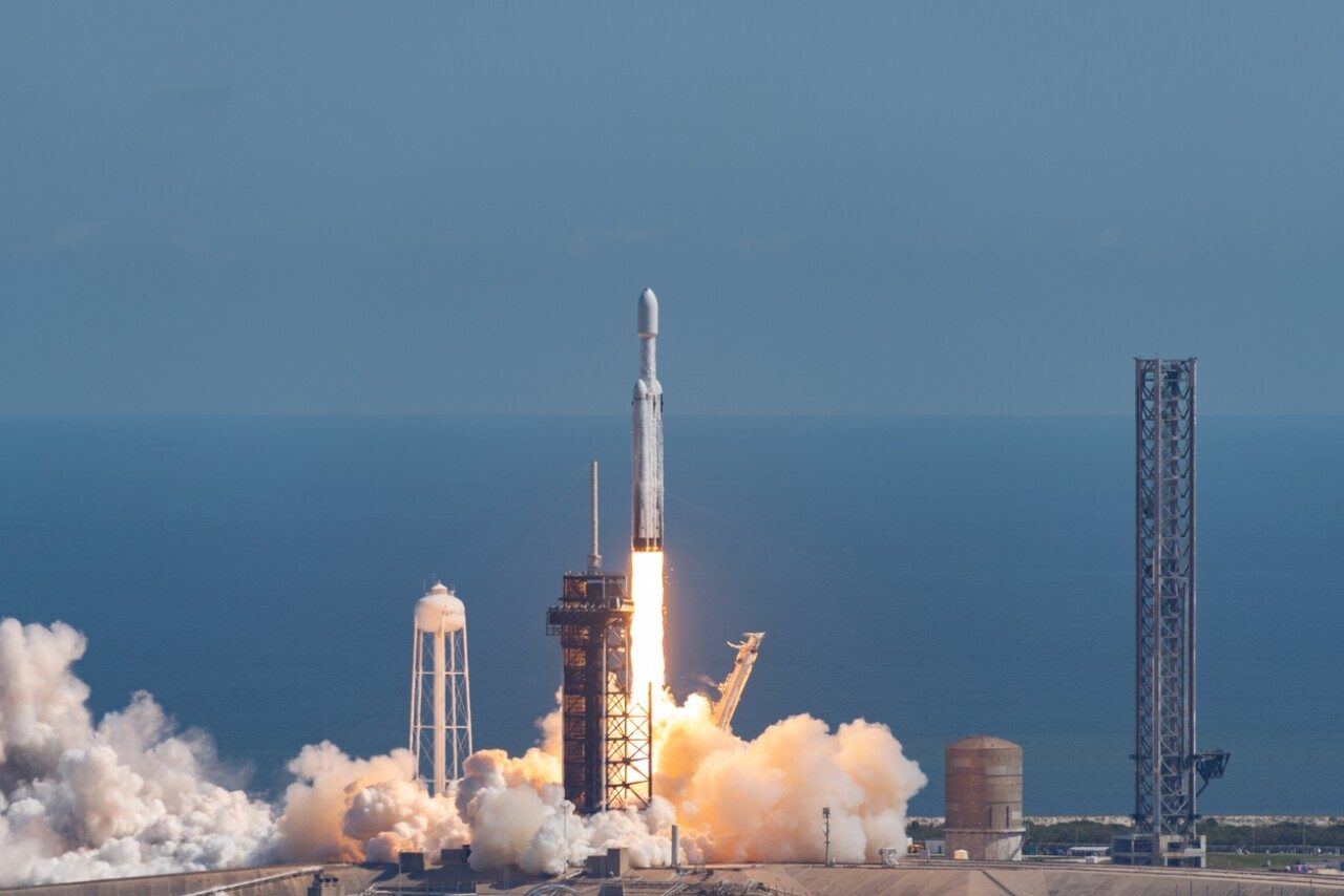 Restos del propulsor del Starship de SpaceX vuelven a caer en el Golfo de México