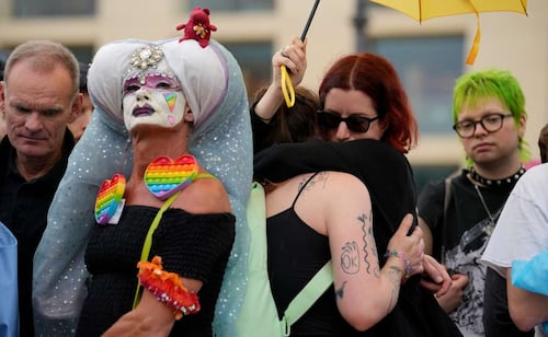 Sube a 29 cifra de heridos tras atropello en desfile del Orgullo en Berlín; sospechoso del "atentado islamista" sigue prófugo
