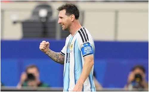 Tiro de esquina: El dinero mete los goles