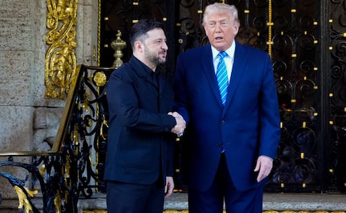 Trump recibe a Zelensky en la Casa Blanca antes del funeral del senador Lindsey Graham; también se reunirá hoy con Netanyahu