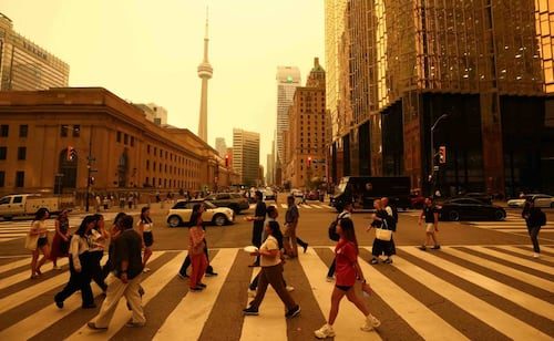 VIDEOS: Humo de incendios en Canadá afecta calidad del aire en EU; Nueva York activa medidas de emergencia