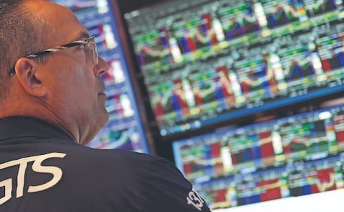 Wall Street cierra en rojo por caída de  tecnológicas