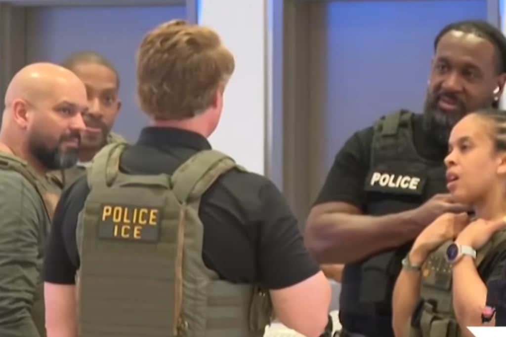 ¡Alerta en aeropuertos! ICE arresta a 20 y 40 migrantes por día en USA