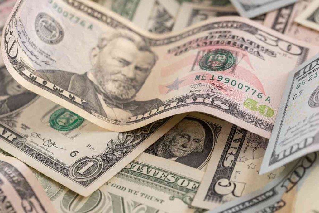 Así amaneció el precio del dólar hoy 24 de agosto de 2026