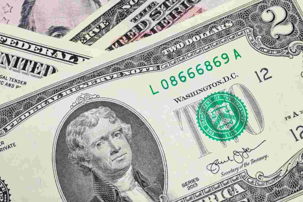 Así amaneció el precio del dólar hoy 4 de agosto de 2026