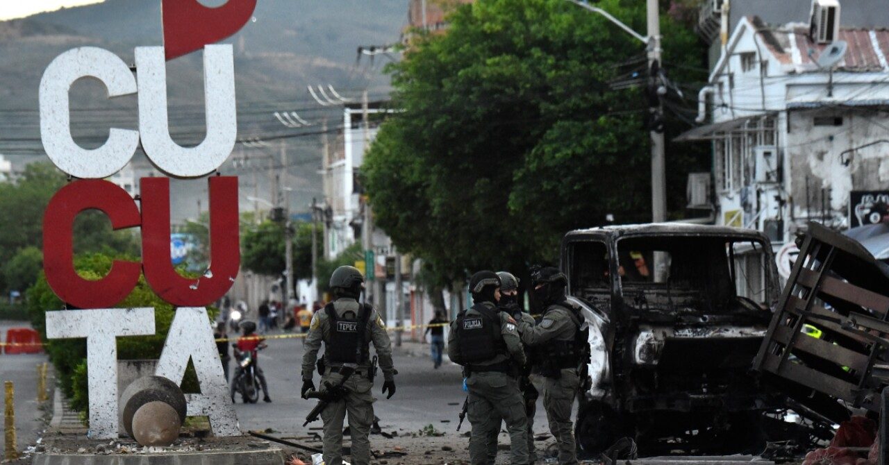 Ataque con coche bomba en Colombia deja 11 heridos a una semana de investidura de Espriella