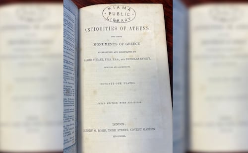 Biblioteca recupera un libro perdido hace 150 años; hallazgo sorprende tras una remodelación