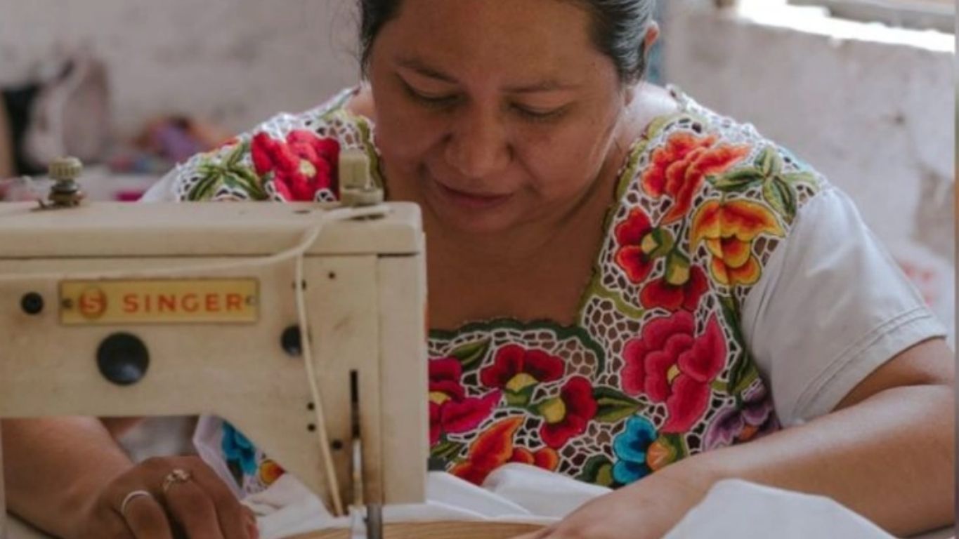 Buscan nombrar bordado maya como Patrimonio Cultural Inmaterial de la Humanidad por la Unesco