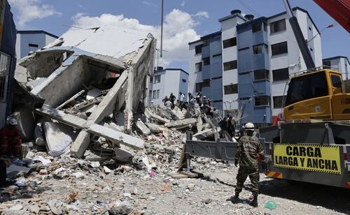 Colombia declara 3 días de duelo por terremoto; es en "honor a todas las personas fallecidas"