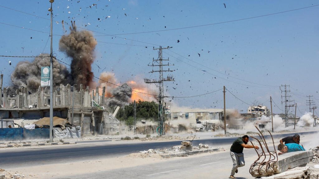 En directo: ataques aéreos israelíes en Gaza dejan al menos tres muertos, entre ellos un niño de cuatro años