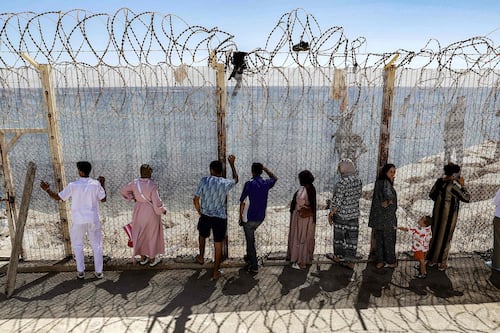 España e Italia aseguran que controles fronterizos "son temporales": Unión Europea; destaca avances en lucha contra migración ilegal
