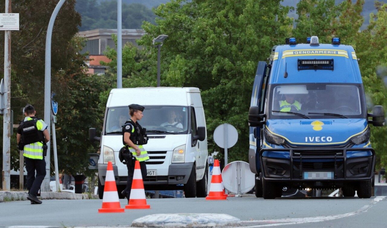 España responde a Italia con controles fronterizos a sus viajeros