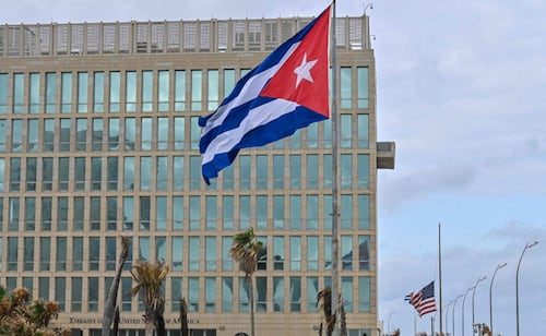 EU envía más agentes de inteligencia a Cuba para escalar presión, según Politico; aumentaría "presencia" de la CIA en la isla