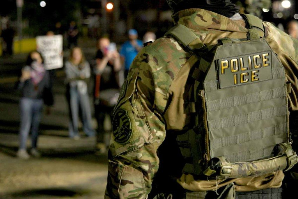 ICE detiene a más de 100 personas durante operativo en Memphis, Tennessee