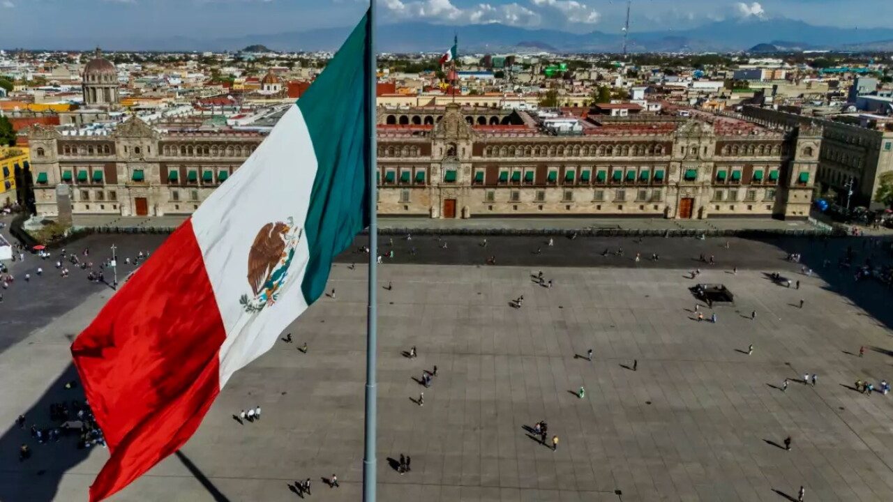 IED alcanza récord de 34,968 mdd en México en primer semestre, pero modera su crecimiento