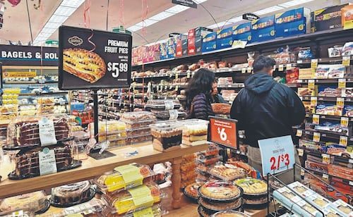 Inflación en EU baja al 3.4% en julio; disminución es por caídas en precios de la energía