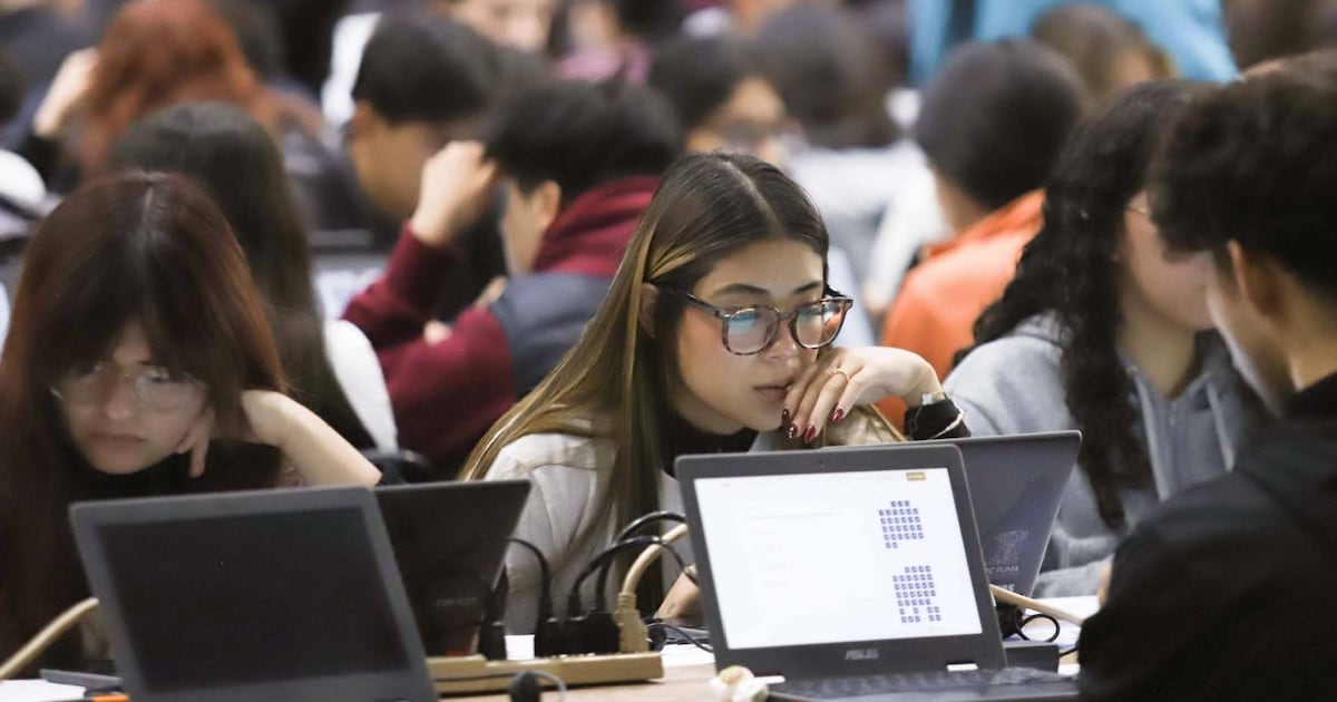 Inicio de clases en la UNAM: ¿Por qué 30% de los alumnos de nuevo ingreso abandonarán sus estudios?