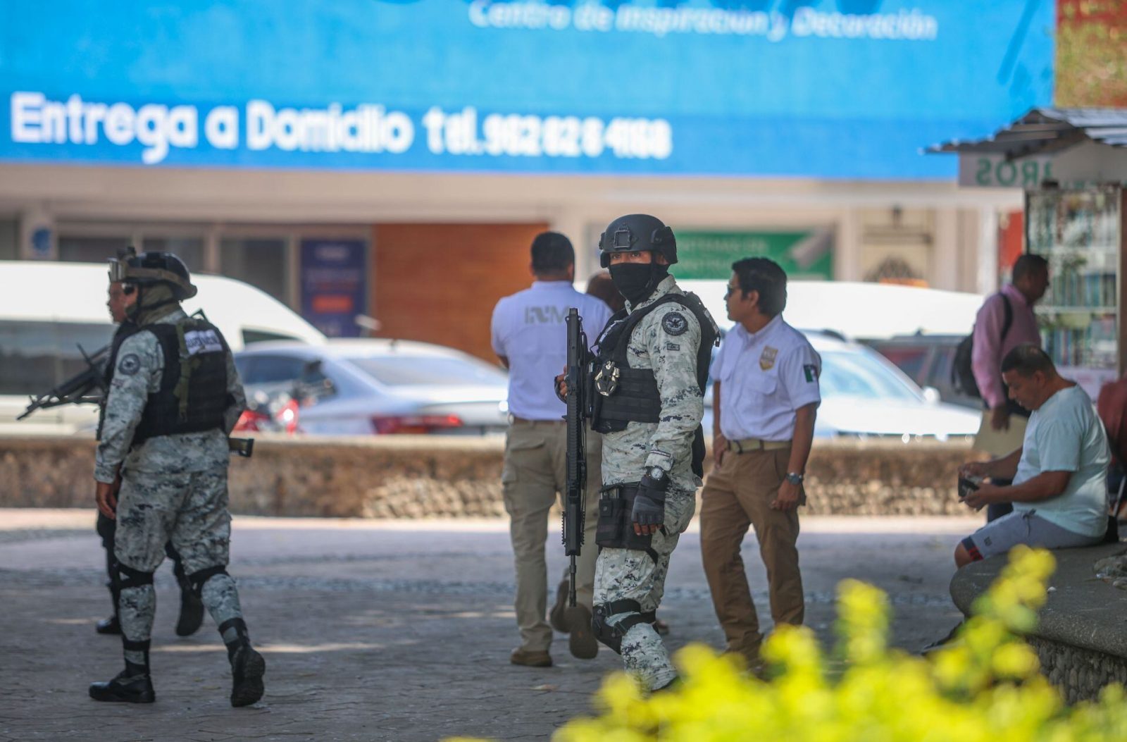 INM entrega a dos personas ante autoridades por intento de incendio en estación migratoria de Tapachula