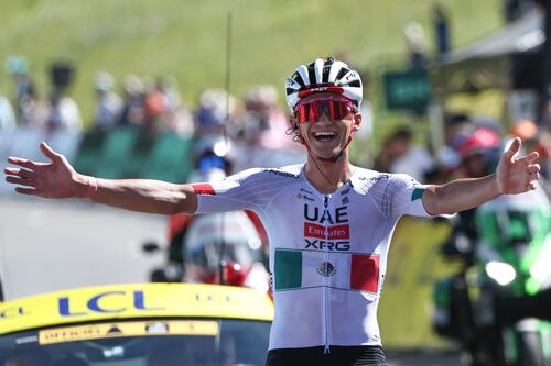 Isaac del Toro renueva con UAE Team Emirates; seguirá hasta el 2031