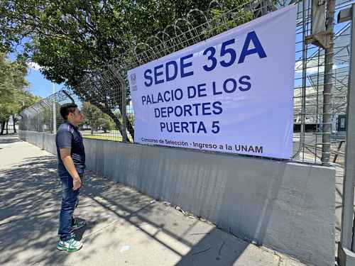 Julio Hernández López: Astillero
