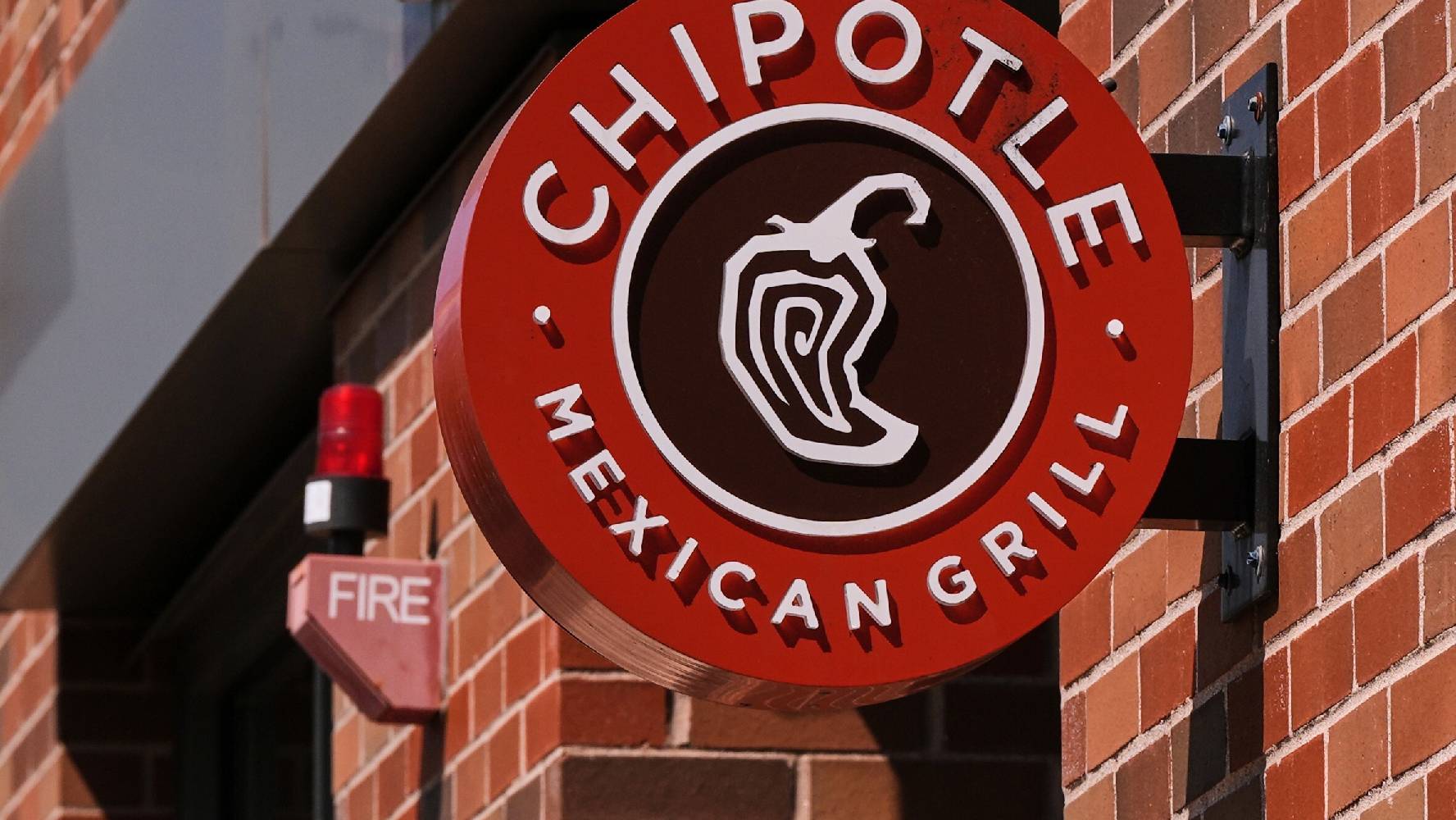Le quitan el ‘sabor’: Chipotle retira chiles jalapeños por brote de salmonela en Minnesota