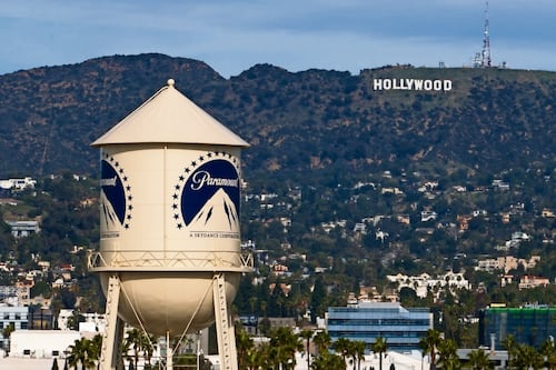 Paramount y California conversarán sobre la fusión con Warner, reportan; participarían ejecutivos y abogados de ambas partes