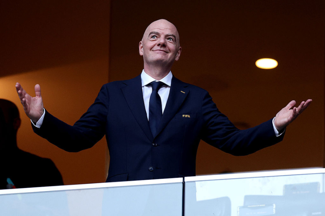 Piden vetar a Infantino de reelección de la FIFA