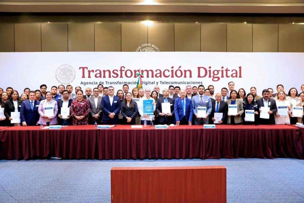 ¡Por fin! Gobiernos de México firman pacto nacional para facilitar trámites