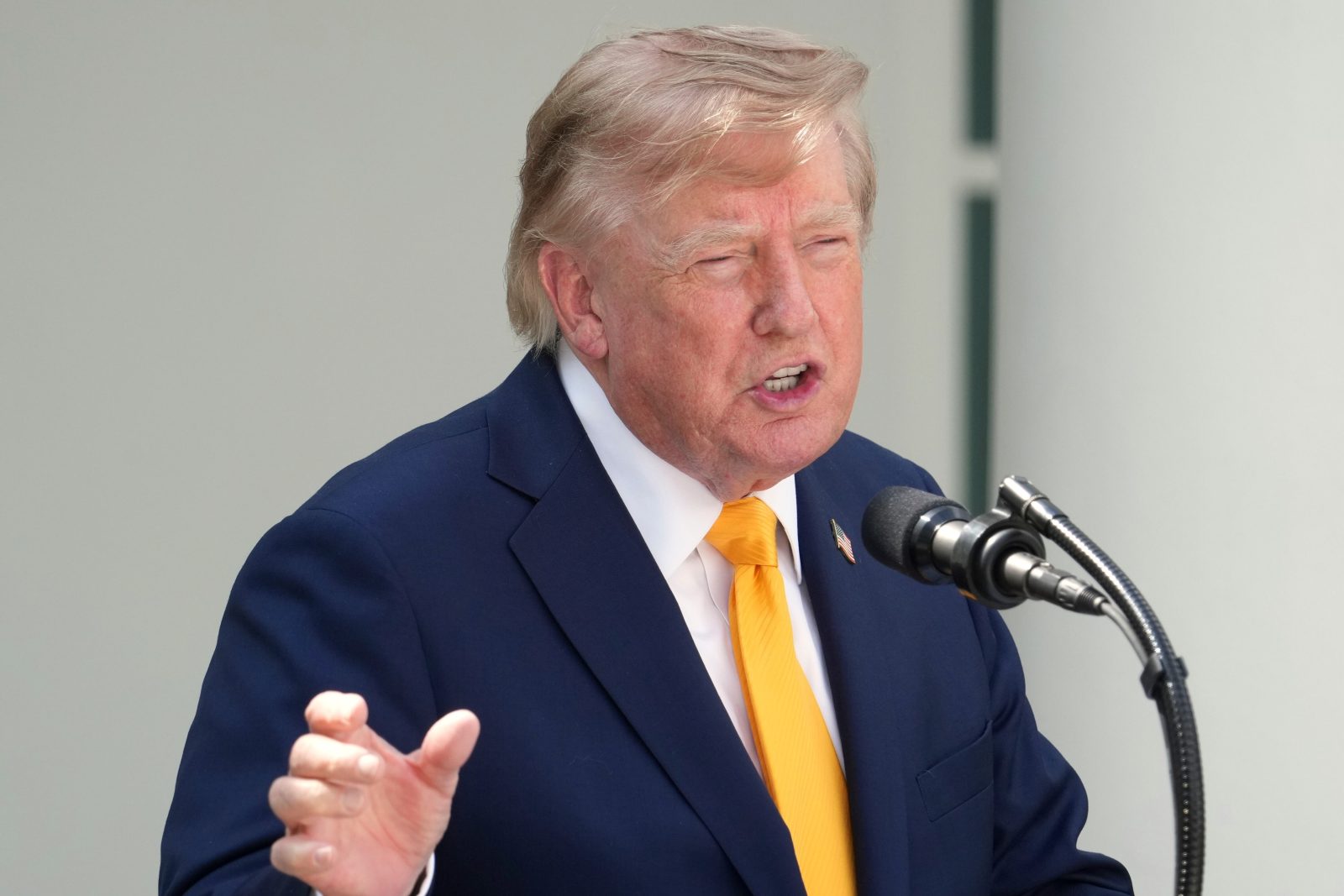 Trump amenaza con renombrar el lago Ontario como ‘lago América’ en plena guerra comercial con Canadá