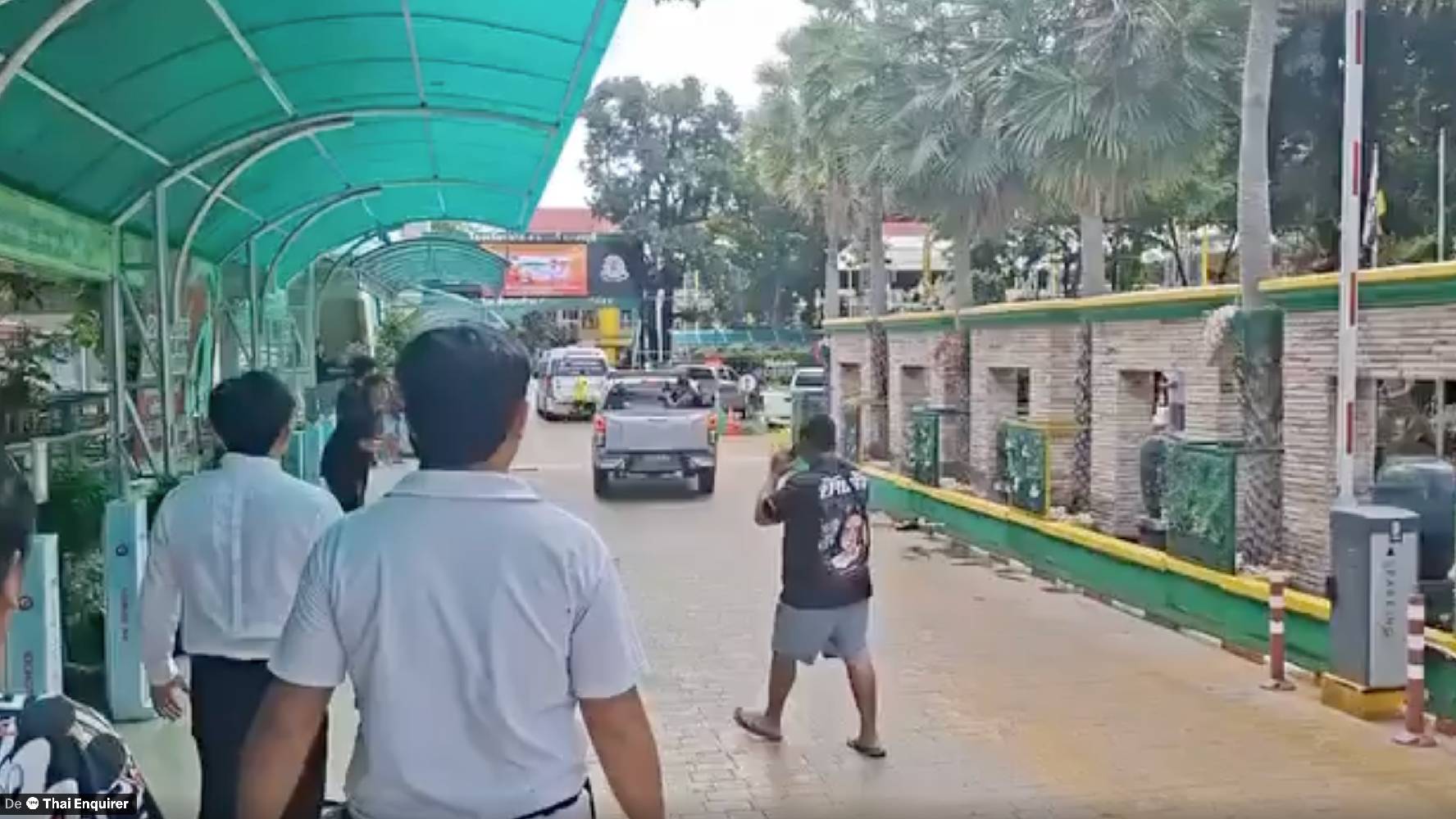 Un tirador se suicida después de matar a dos personas y dejar 15 heridas en una escuela de Bangkok